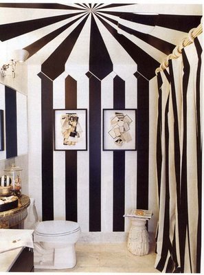 Striped+bathroom+AT